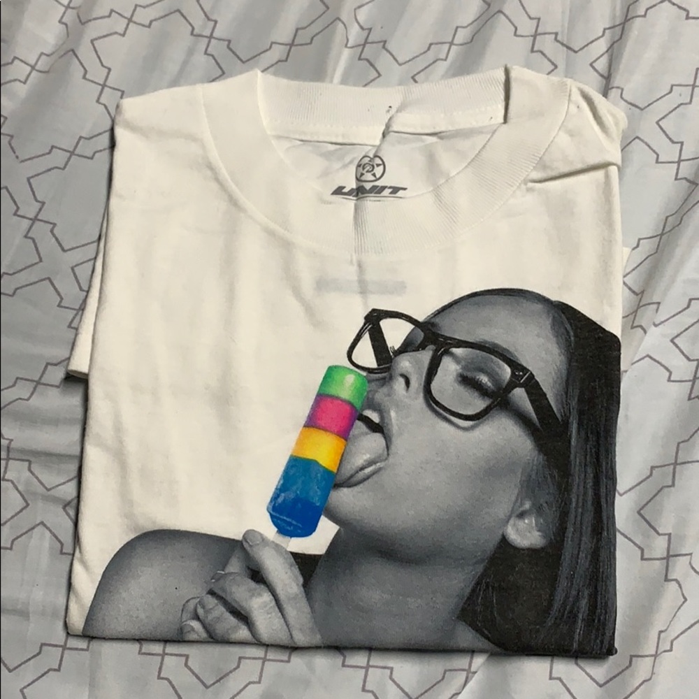 White graphic tee shirt